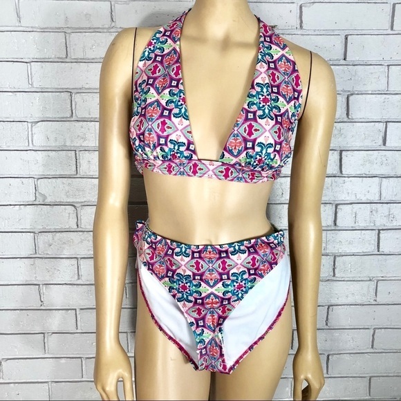 ASOS DESIGN halter plunge mosaic tile print bikini - Picture 1 of 7